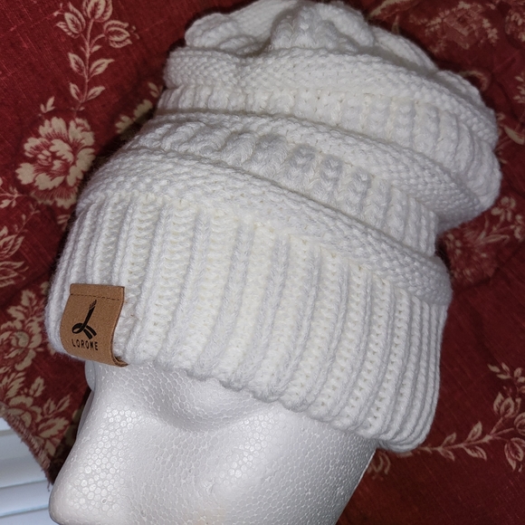 Accessories - Lorone beanie